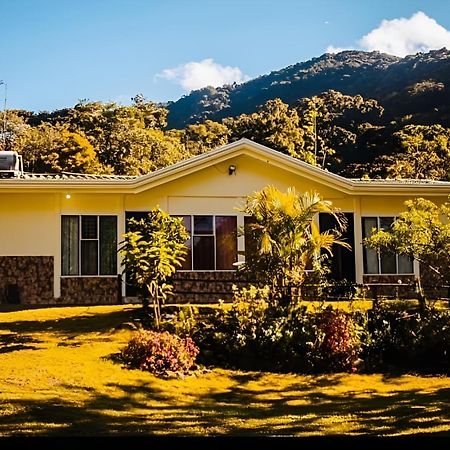 Hospedajes Richie Eco Camp Providencia المظهر الخارجي الصورة