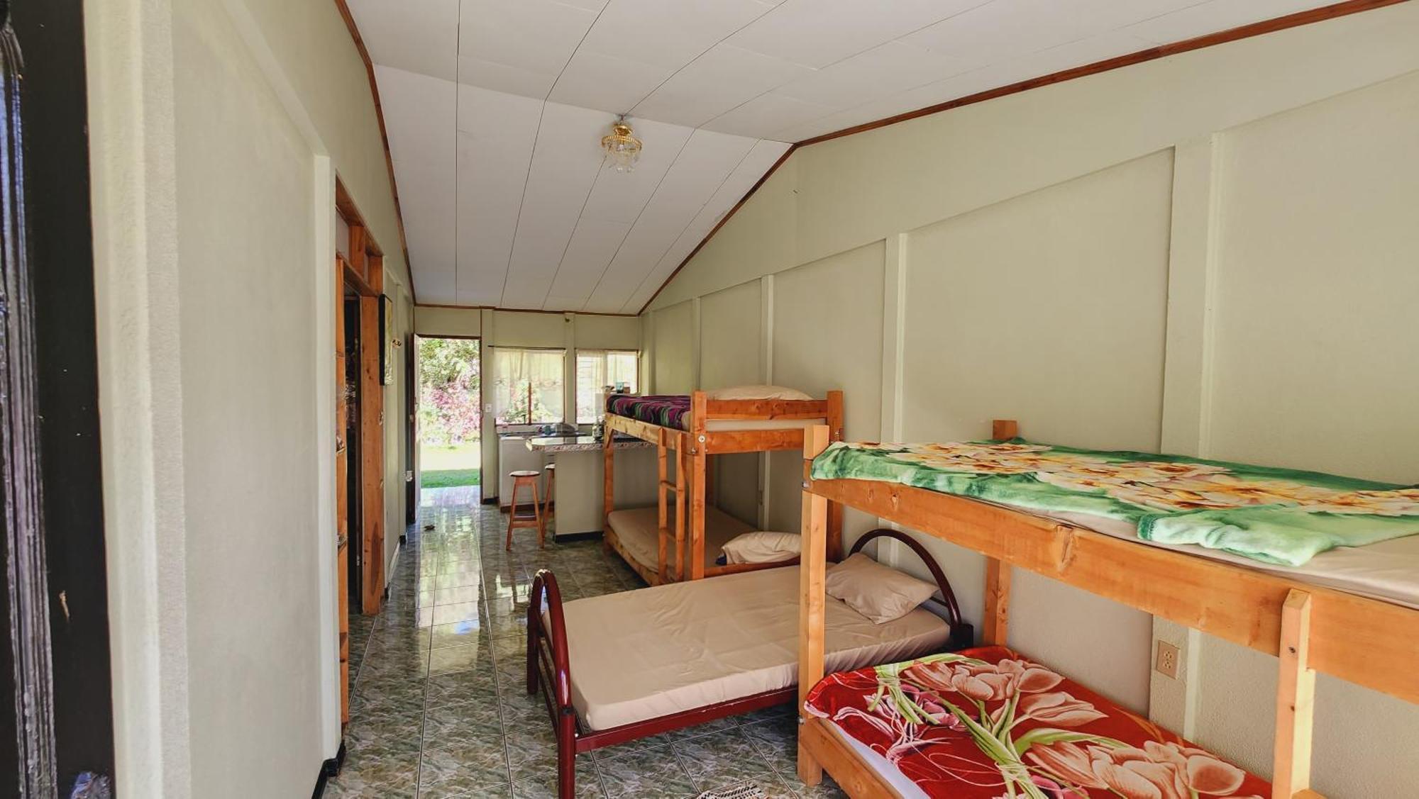 Hospedajes Richie Eco Camp Providencia المظهر الخارجي الصورة