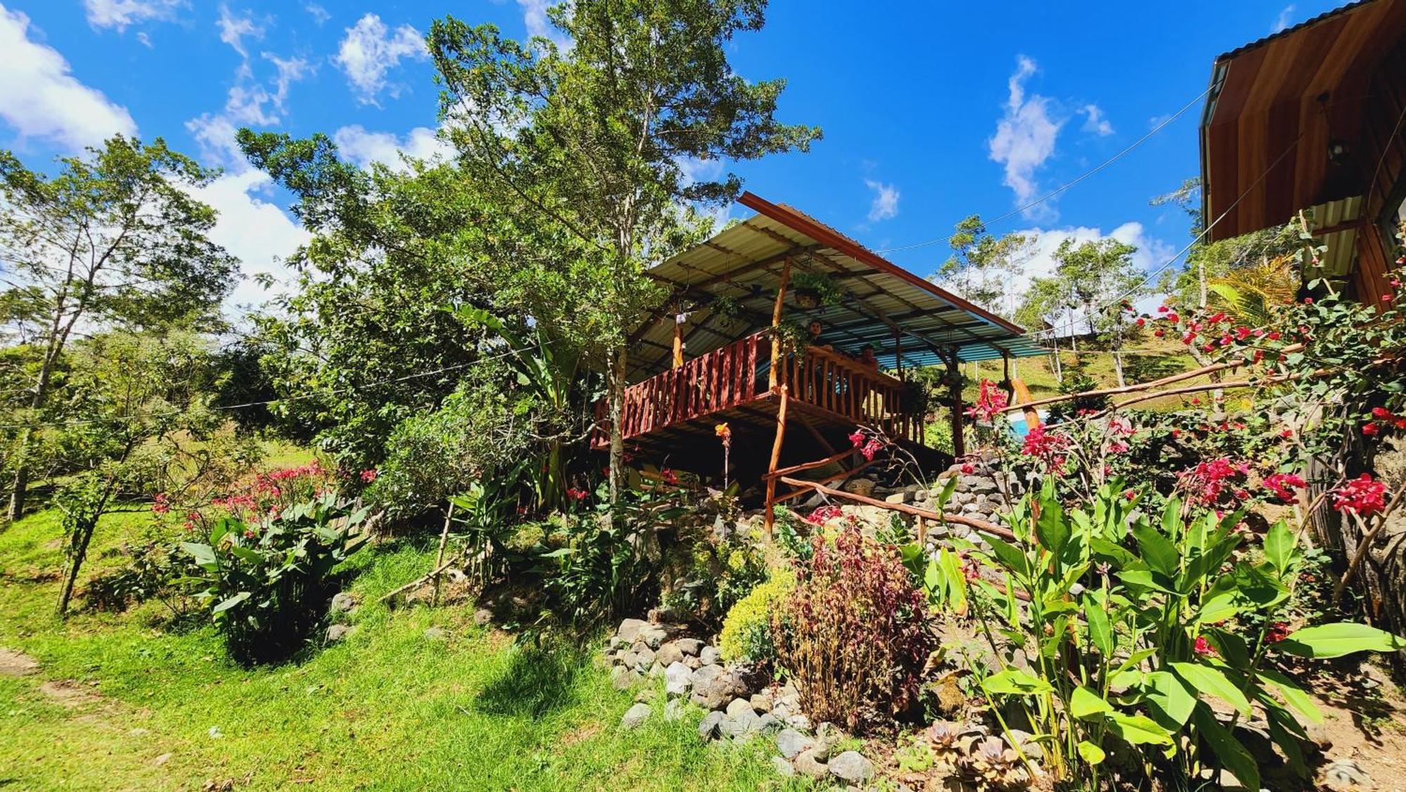 Hospedajes Richie Eco Camp Providencia المظهر الخارجي الصورة